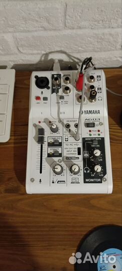Звуковая карта/микшерный пульт usb Yamaha AG03
