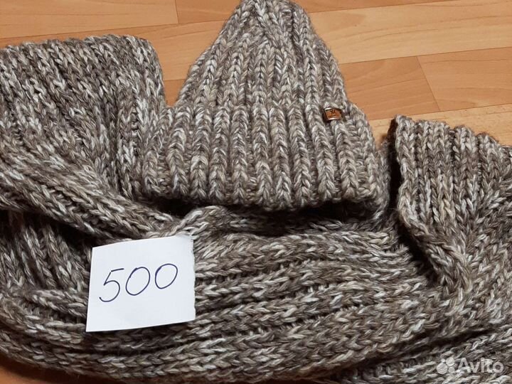 Комплект шапка и снуд