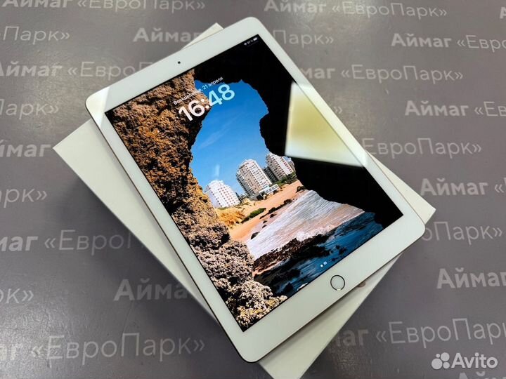 Apple iPad 6 2018 32Gb Gold