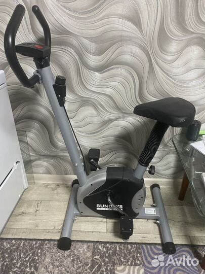 Велотренажер sundays