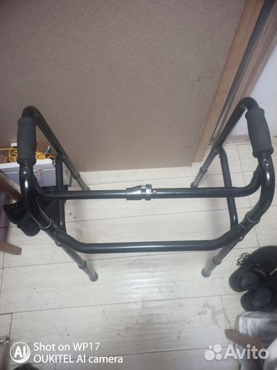 Ходунки для инвалидов и пожилых