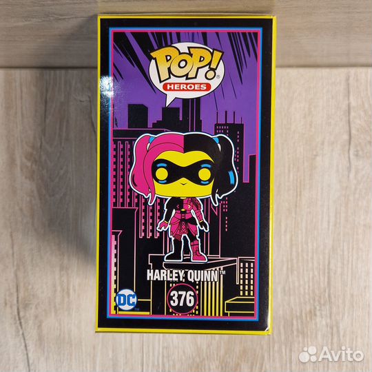 Funko Pop DC 376 Harley Quinn