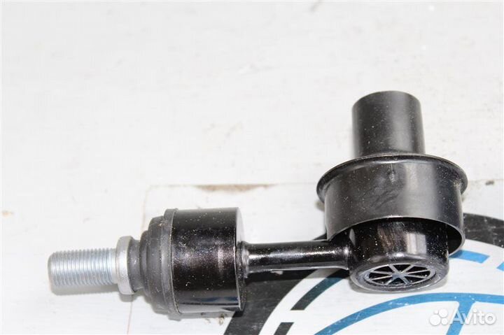 Стойка стабилизатора задняя правая