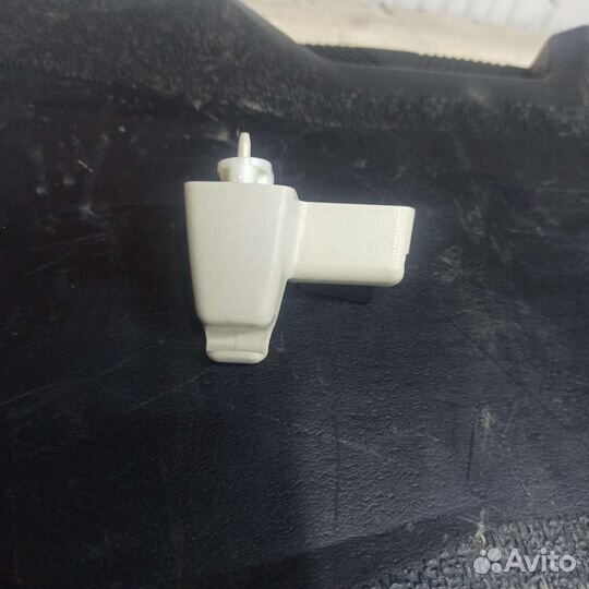 Зажим козырька Land Rover Range Rover Vogue L322