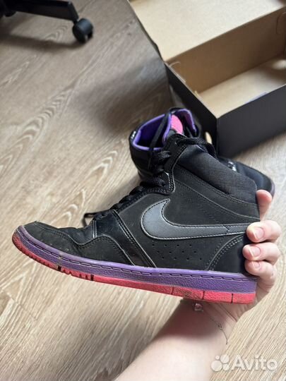 Кроссовки nike женские