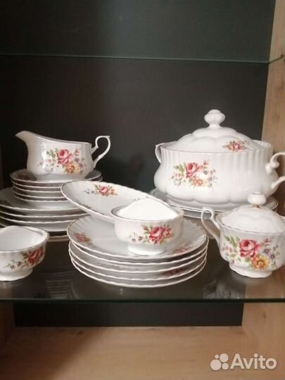 Сервиз столовый