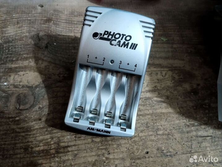 Зарядное устройство для Акумоляторов