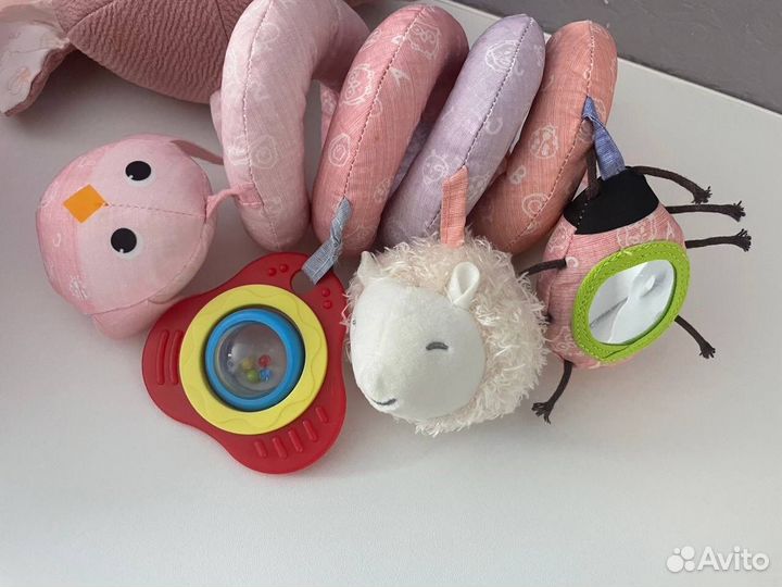 Спираль-подвеска игрушка для коляски кроватки