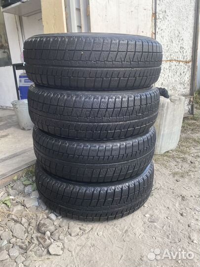Bridgestone Blizzak Revo GZ 185/65 R15