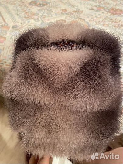 Шапка норковая женская,как новая