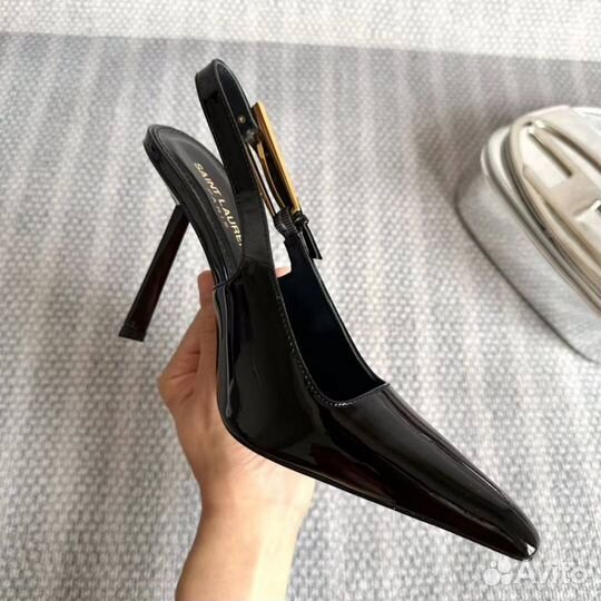 Туфли лодочки Yves Saint Laurent slingback