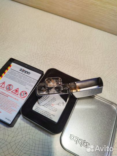 Зажигалка Zippo Play Boy