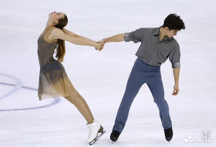 Тренер по фигурному катанию на коньках