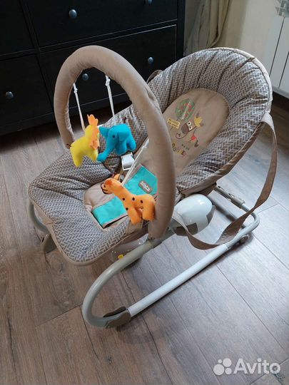 Шезлонг для новорожденных babyton