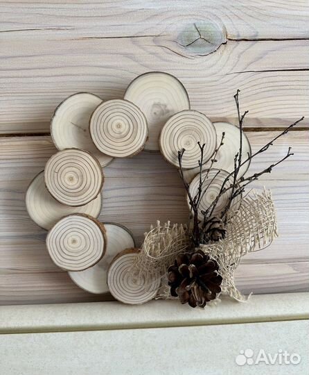 Панно венок из дерева