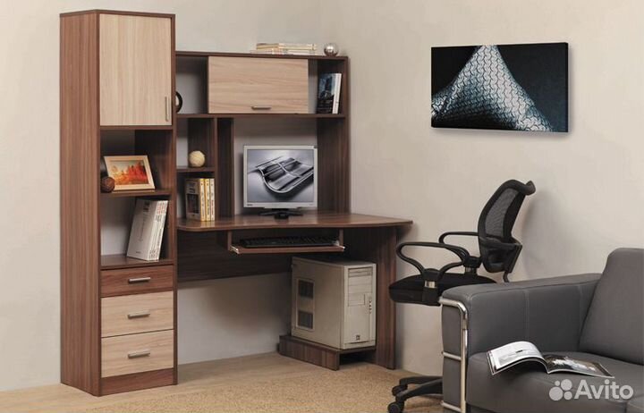 Стол компьютерный