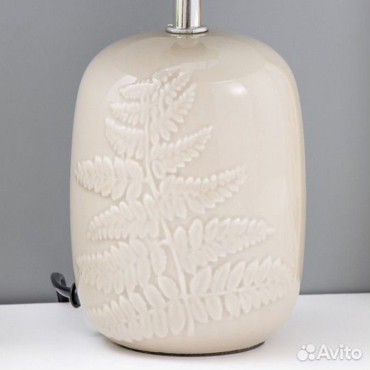 Настольная лампа 'Ариззи' Е14 1х40Вт молочный 18х1