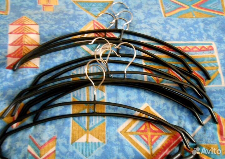 Тремпели (вешалки) с силиконом для одежды