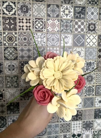 Сладкий подарок девушке