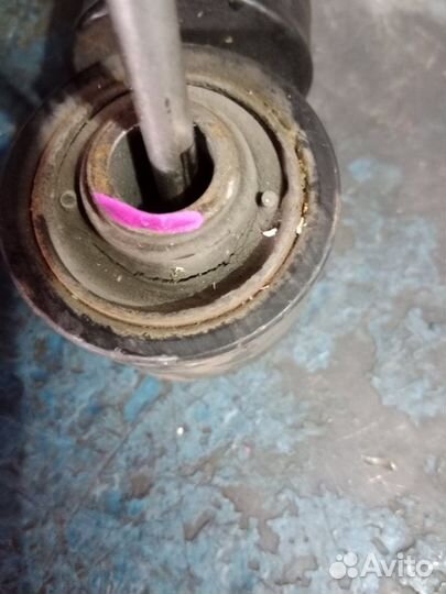 Пневмостойка передняя правая Lexus Ls430 UCF30