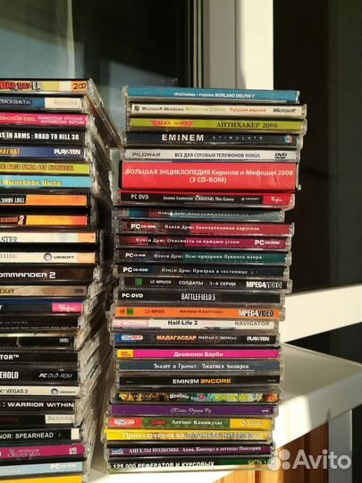 Компьютерные игры, программы, энциклопедии, музыка