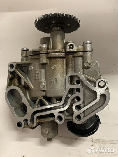 Масляный насос 04E115103F