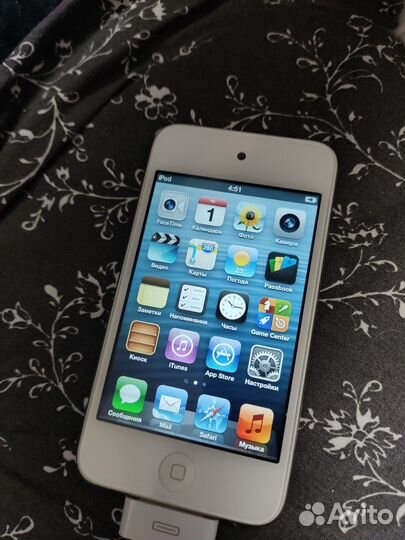 iPod touch 4