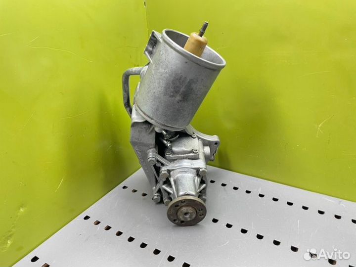 Насос гур Mercedes E W124 M119.975 4.2 1993