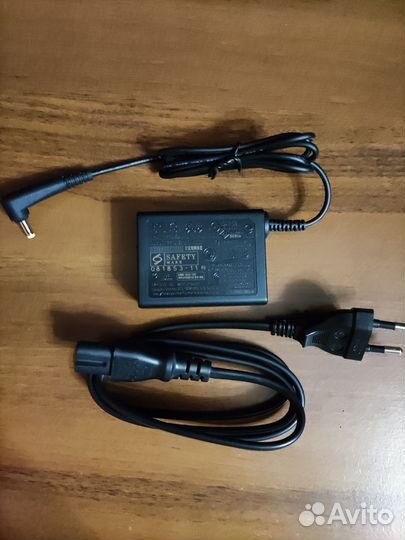 Sony PSP 3006 + игра Echochrome