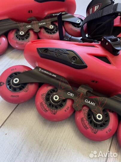 Коньки роликовые