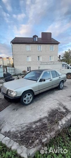 Mercedes-Benz 190 (W201) 2.6 МТ, 1988, 347 400 км