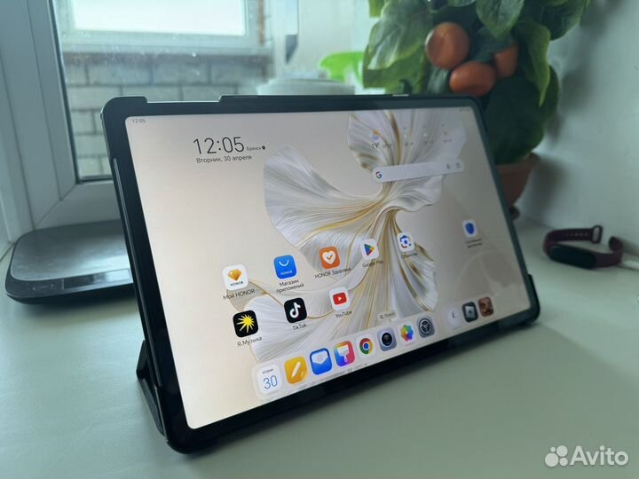 Планшет Honor pad 9, 8/128 12,1'' 2024 года