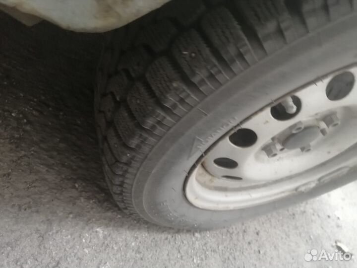 Yokohama Ice Guard 5 IG50 A 18.4/65 R14 98