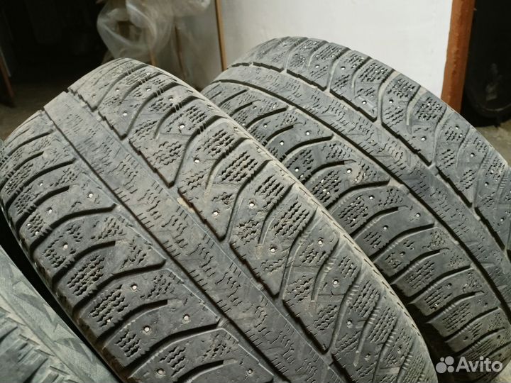 Bridgestone 613V 205/60 R16 92T