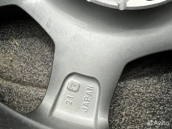 Оригинал.Toyota Land Cruiser 300 GR-Sport