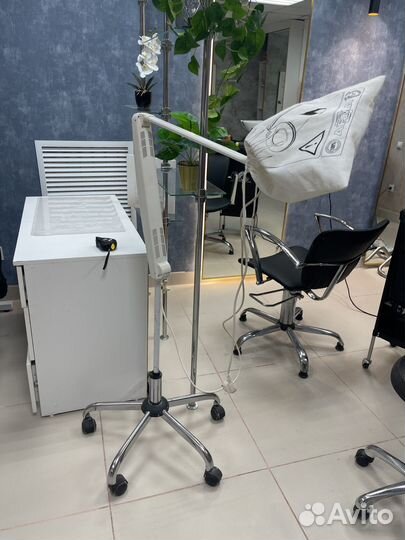 Лампа лупа напольная