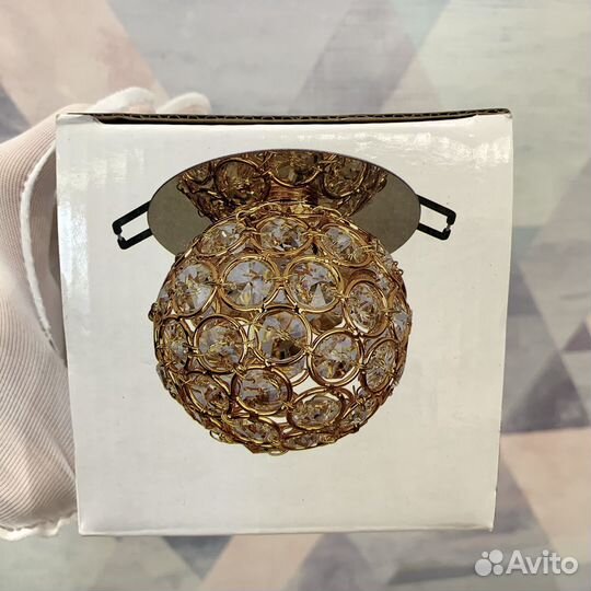 Точечный светильник