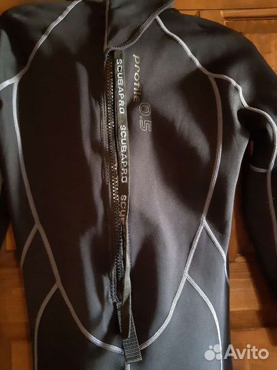 Гидрокостюм