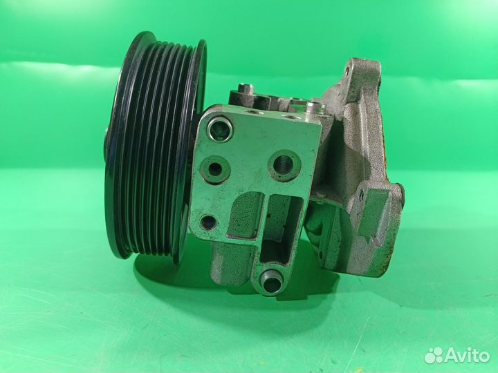 Помпа для Ford Transit 2000-2010