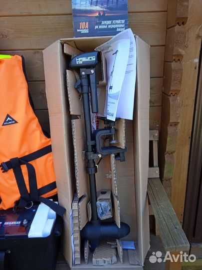 Электрический лодочный мотор