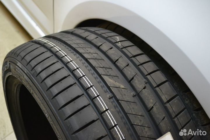 Kumho Ecsta Sport S PS72 205/50 R17 93Y