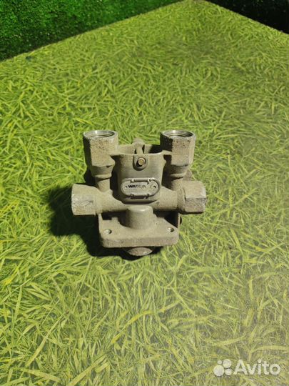 Клапан защитный 4-х контурный MAN TGX 2016