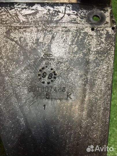 Кронштейн заднего бампера левый ауди а4б5