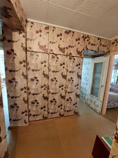 2-к. квартира, 52 м², 4/9 эт.