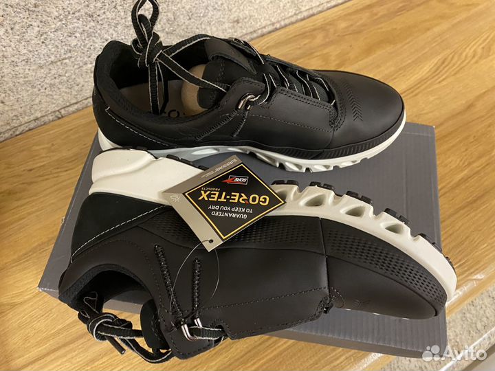 Кроссовки Ecco Multi-Vent Goretex Surround 41р