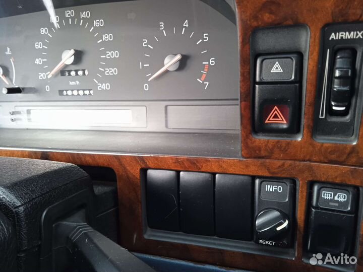Панель приборов volvo 850