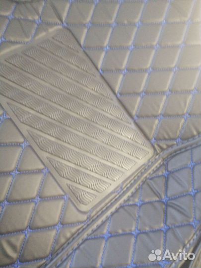 Автомобильные 3D коврики из экокожи