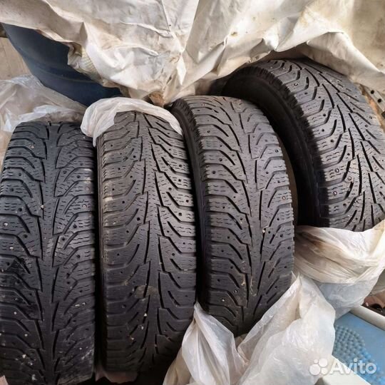 Nokian Tyres Hakkapeliitta C Cargo 205/75 R16