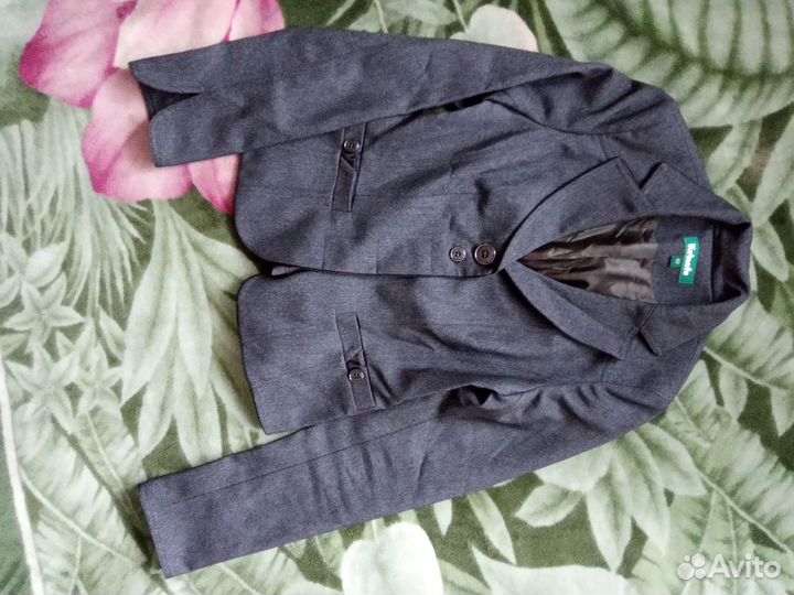 Костюм женский