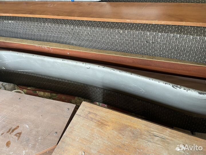 Отдам бесплатно диван